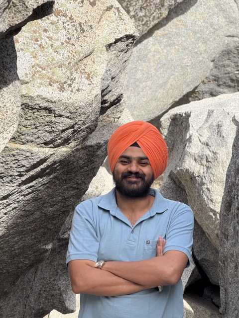 Sunnyrudh Singh presenting agricultural research